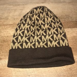 Michael Kors hat